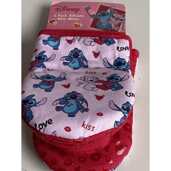 2 Pack Disney Stitch And Angel Valentine's Day Mini Oven Mitts Pink Love Kiss - Picture 13 of 14